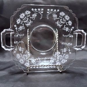💲SALE💲 Vintage Fostoria Crystal Manor Etched Pattern Two Handled Dish